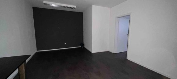 4 rooms Commercial property in Hof, Germany No. 136242 6