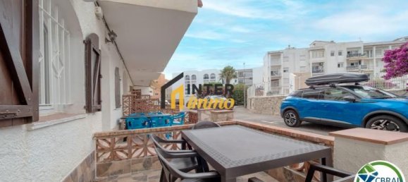1 bedroom Apartment in Empuriabrava, Spain No. 171009 2