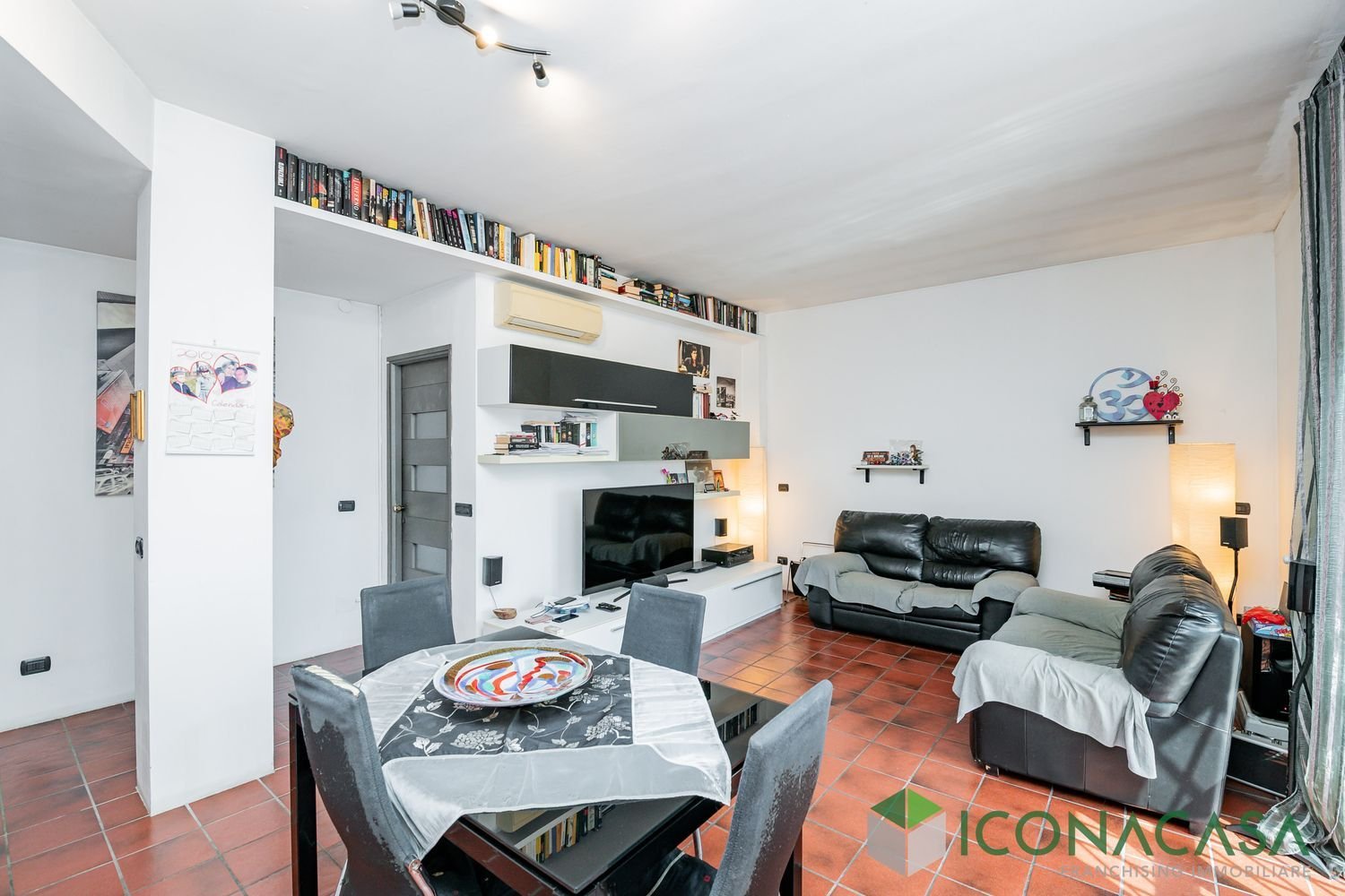 3غرفة شقة في Siziano, Italy رقم 279029