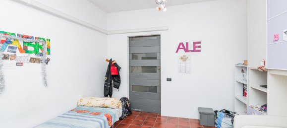 3غرفة شقة في Siziano, Italy رقم 279029 13