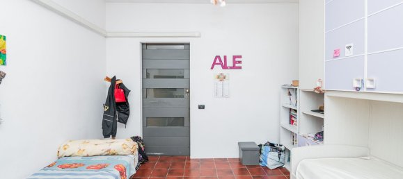 3غرفة شقة في Siziano, Italy رقم 279029 12