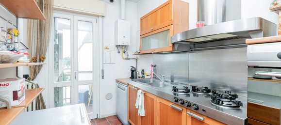 3غرفة شقة في Siziano, Italy رقم 279029 6