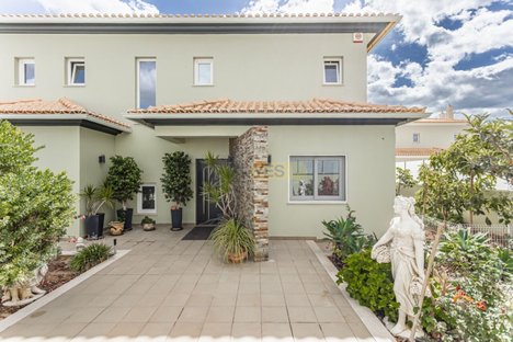 4 chambres Maison à Armacao de Pera, Portugal No. 114903