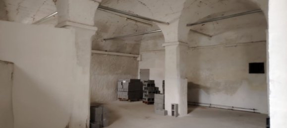  مستودع في Genoa, Italy 670متر مربع رقم 253914 2