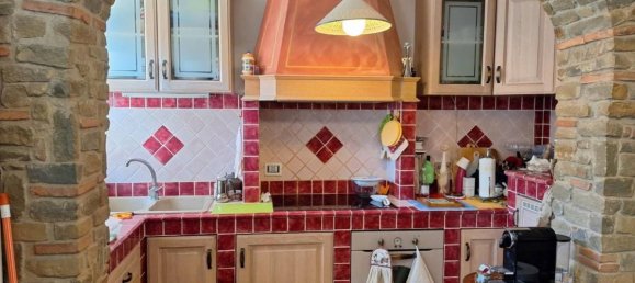 4 bedrooms Apartment in Porcari, Italy No. 82781 24