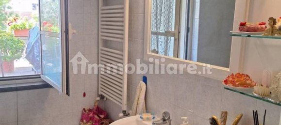 4 bedrooms Apartment in Porcari, Italy No. 82781 13