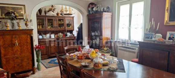 4 bedrooms Apartment in Porcari, Italy No. 82781 17