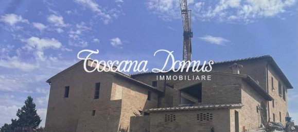 6 rooms Apartment in Siena, Italy No. 20732 4