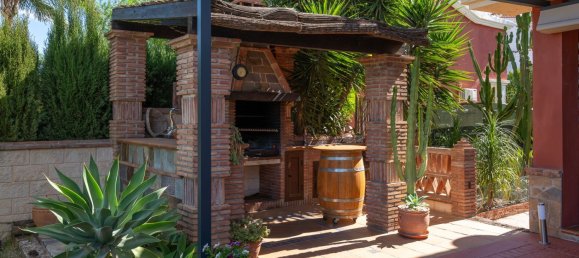 5 bedrooms Villa in Alhaurin de la Torre, Spain No. 134035 21