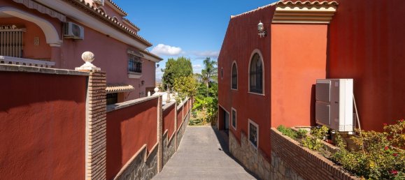 5 bedrooms Villa in Alhaurin de la Torre, Spain No. 134035 13