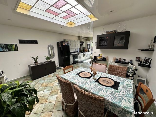 4 bedrooms House in Amiens, France No. 213437