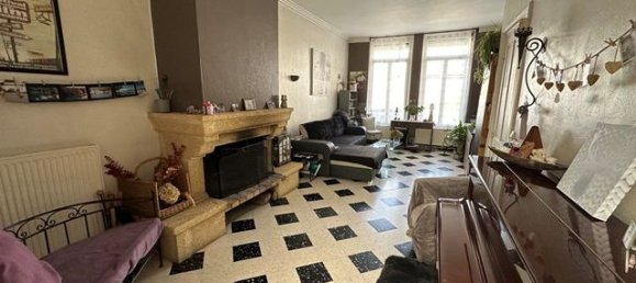 4 bedrooms House in Amiens, France No. 213437 3