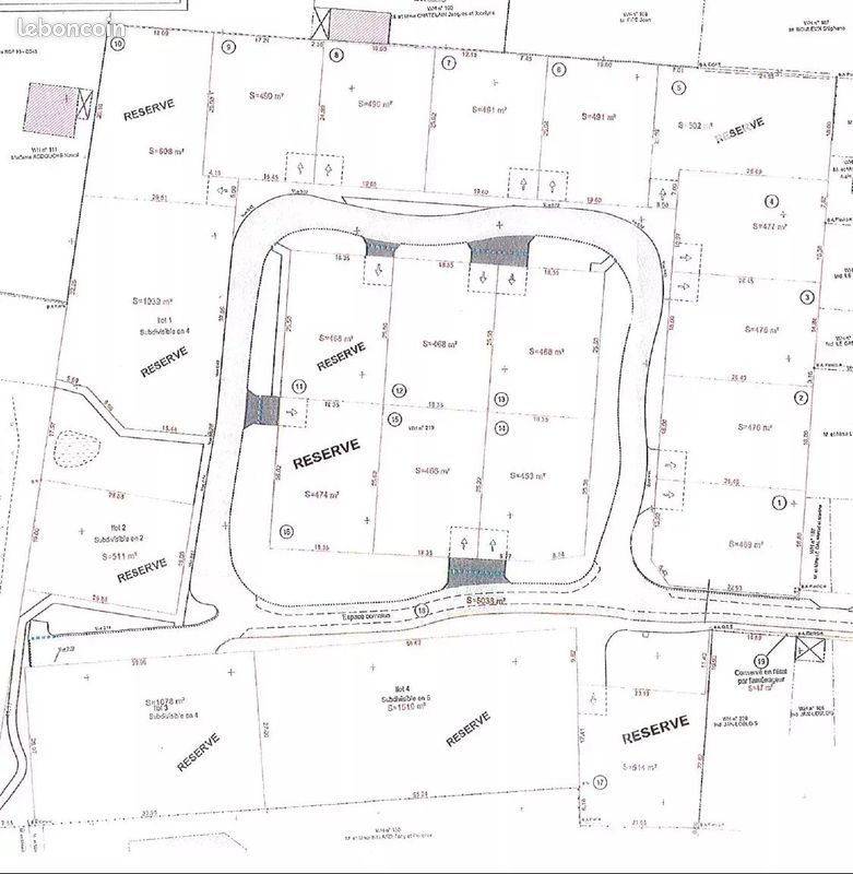  قطعة أرض في Mont-pres-Chambord, France 466متر مربع رقم 93710