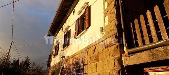 3 bedrooms House in Vicchio, Italy No. 92788 2