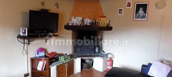 3 bedrooms House in Vicchio, Italy No. 92788 3