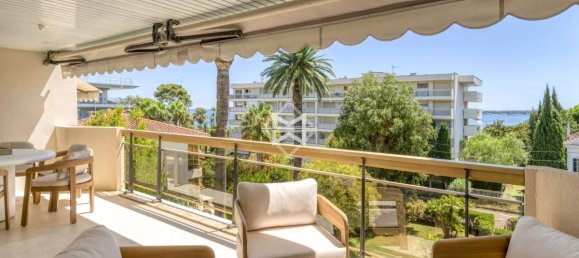 Apartamento de 4 habitaciónes en Cannes, France No. 289553 3