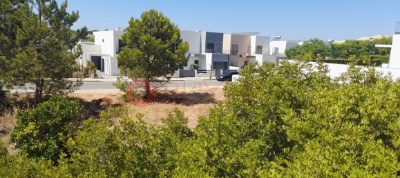 Terreno en Quarteira, Portugal 668 m² No. 135187 5