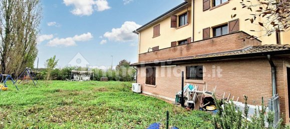  عقار تجاري في Bagnolo in Piano, Italy 119متر مربع رقم 316136 14