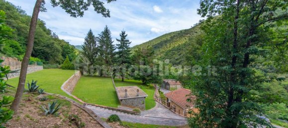 3 غرف نوم فيلا في Rialto, Italy رقم 271625 23