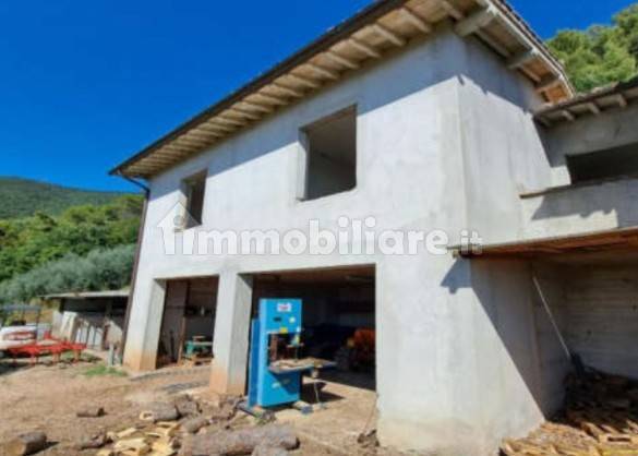 Villa T3 em Spello, Italy N.º 270968