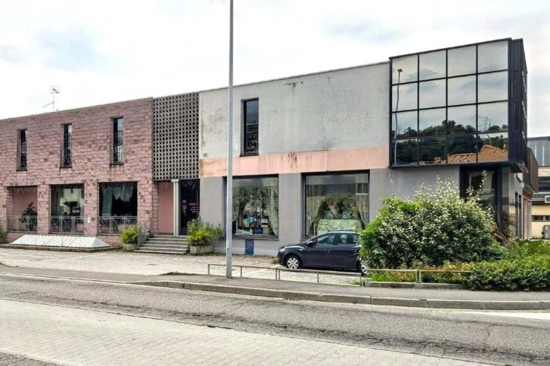 1913m² Building in Arzignano, Italy No. 364085