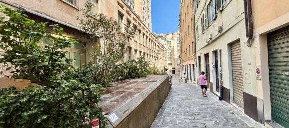 1 bedroom Apartment in Genoa, Italy No. 371138 12