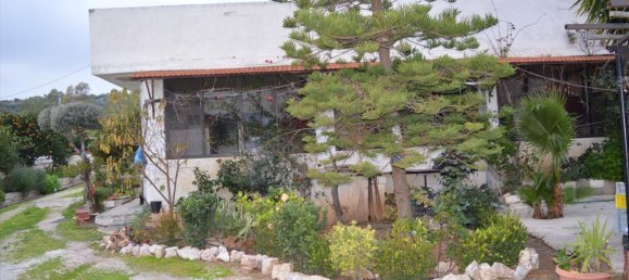 3 Schlafzimmer Gewerbliche Immobilie in Vari, Greece, Nr. 5883 2