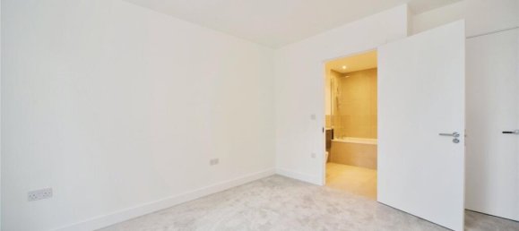 1 bedroom Apartment in The Hyde, United Kingdom No. 11676 10