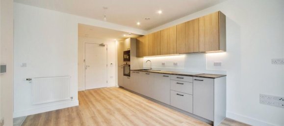 1 bedroom Apartment in The Hyde, United Kingdom No. 11676 2