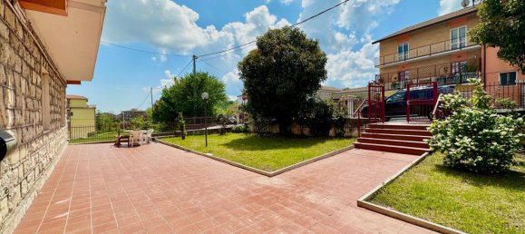 4 rooms Apartment in Campobasso, Italy No. 128311 18