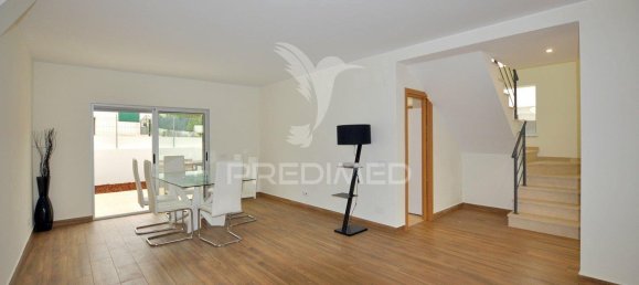 3 bedrooms House in Sesimbra, Portugal No. 26612 17