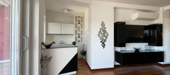 Casa de 4 divisões em Montesilvano, Italy N.º 293326 12