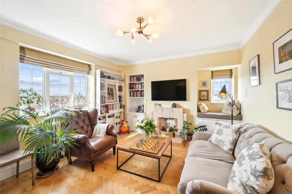 2 bedrooms Apartment in London, United Kingdom No. 5281