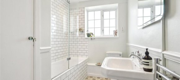 2 bedrooms Apartment in London, United Kingdom No. 5281 6