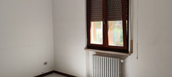 5 rooms House in Verona, Italy No. 273136 8