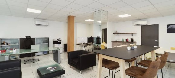 3 rooms Commercial property in Laon, France No. 89656 11
