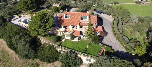 Villa de 6 habitaciónes en Olbia, Italy No. 236064 9