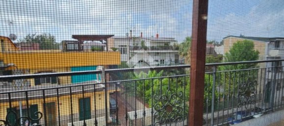 3 rooms Apartment in Caivano, Italy No. 286729 6