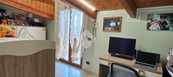 3 rooms Apartment in Caivano, Italy No. 286729 12