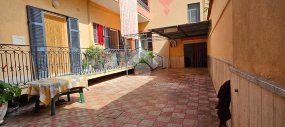 3 rooms Apartment in Caivano, Italy No. 286729 2