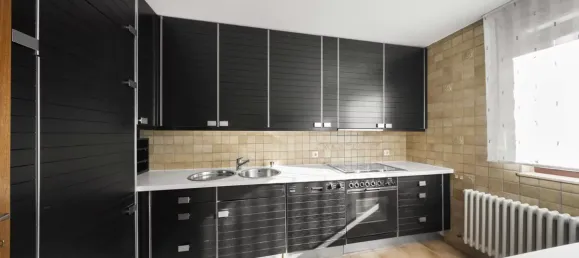 Moradia em banda de 4 divisões em Reutlingen, Germany N.º 12926 9