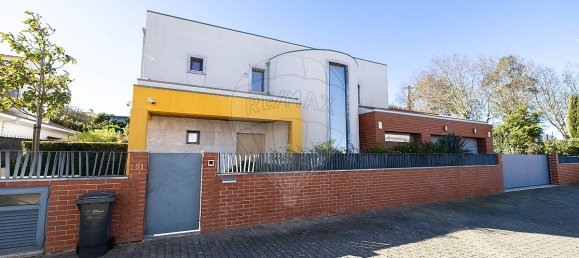 4 bedrooms House in Oeiras, Portugal No. 46525 17