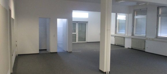 6 rooms Commercial property in Baden-Wurttemberg, Germany No. 27709 6