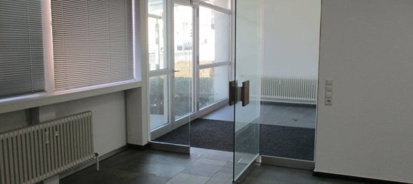 6 rooms Commercial property in Baden-Wurttemberg, Germany No. 27709 5