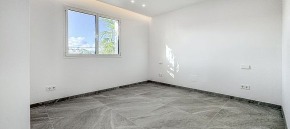 4 bedrooms Villa in El Toro, Spain No. 70293 13