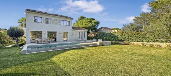 4 bedrooms Villa in El Toro, Spain No. 70293 3