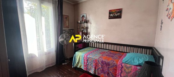 3 Schlafzimmer Haus in Argenteuil, France, Nr. 179510 13