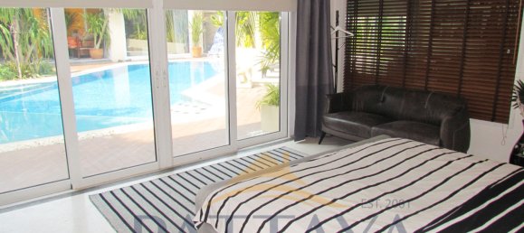 4 bedrooms Cafe / restaurant in Pattaya, Thailand No. 883 21