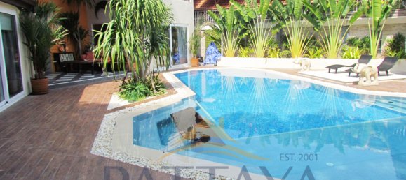 4 bedrooms Cafe / restaurant in Pattaya, Thailand No. 883 17