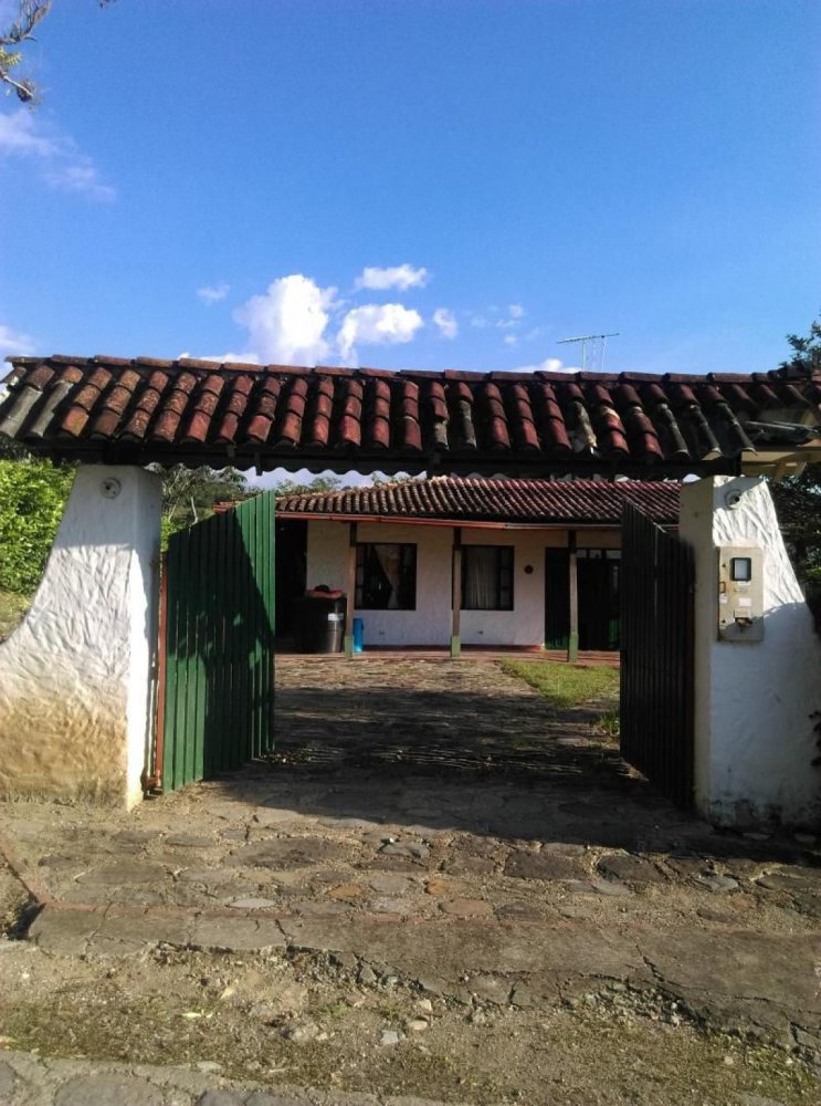 Casa T4 em Cundinamarca, Colombia N.º 3041